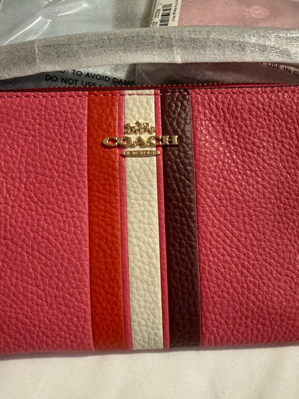 Coach Corner Zip Wristlet Wallet Confetti Pink New - C4542 Stripe - Picture 2 of 4